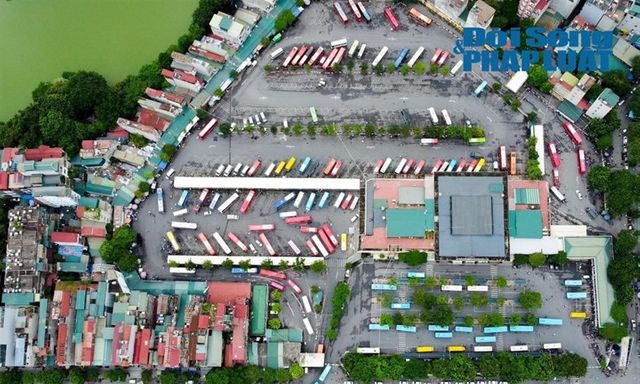 Bến xe Giáp Bát, Nước Ngầm tạm dừng nhận tuyến mới