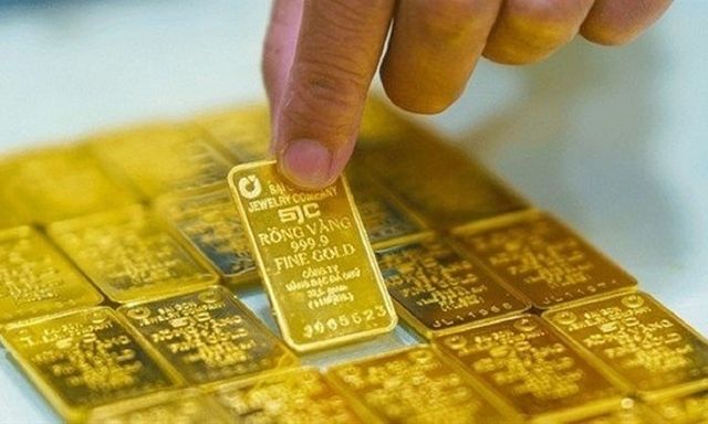Giá vàng ngày 8/10: Giá vàng giảm mạnh, thị trường sắp tới được dự báo thế nào?