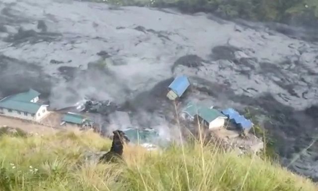 Lũ sau sạt lở tại Nepal: Cuốn trôi nhiều ngôi nhà, phá hủy cầu, làm hư hại công trình thủy điện