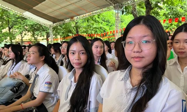 Giáo dục 24h: Hà Nội có 37 thủ khoa thi học sinh giỏi