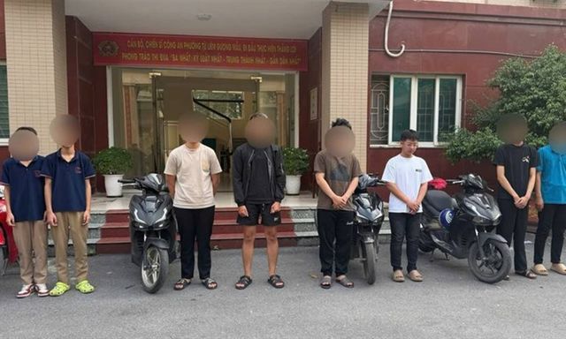 Triệu tập 8 thanh thiếu niên tụ tập, phóng xe lạng lách quanh sân Mỹ Đình