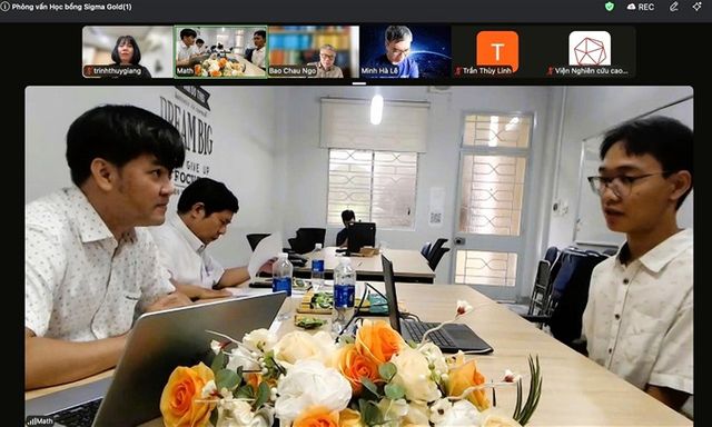 Giáo dục 24h: 9 sinh viên được nhận học bổng 15 triệu đồng/tháng do GS Ngô Bảo Châu tuyển chọn