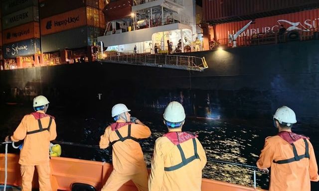 Cứu nạn khẩn cấp thuyền viên nước ngoài bị bỏng nặng trên tàu hàng