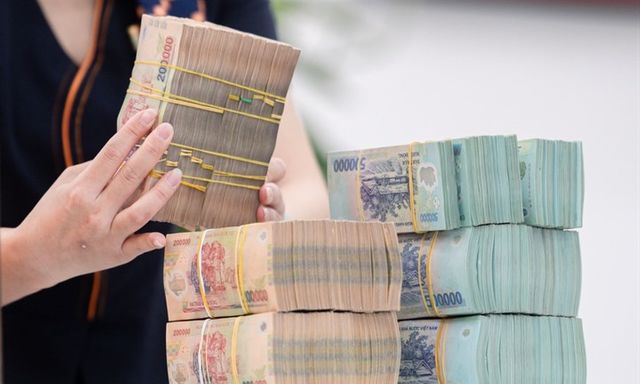 Lãi suất ngân hàng nào cao nhất hôm nay 19/10/2026: 2 ngân hàng giảm mạnh lãi suất sau chỉ đạo mới