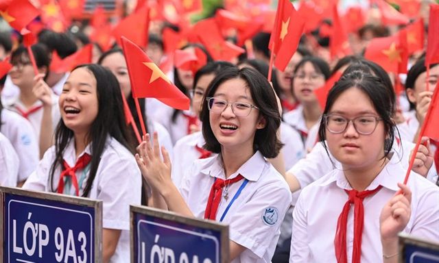 Giáo dục 24h: Bộ GD&ĐT cho phép các trường THCS và THPT kiểm tra định kỳ trên máy tính