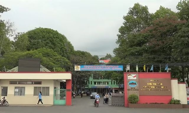 Trường Lilama 2 xin lỗi vì thông tin sai sự thật xe khách chở sinh viên từ Đồng Nai ra biên giới Campuchia