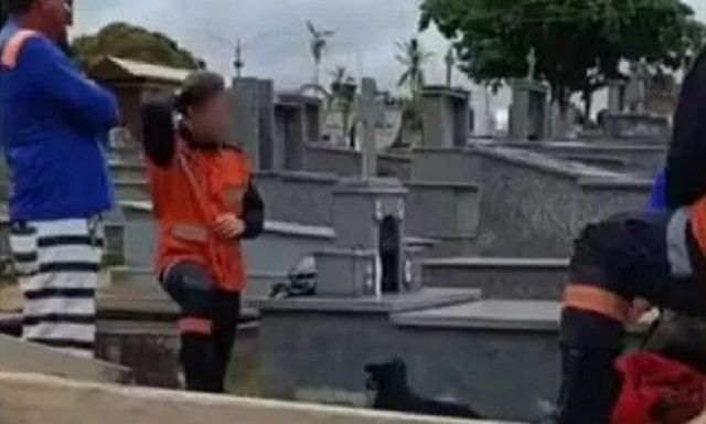 Người đàn ông 48 tuổi tử vong sau khi rơi xuống mộ cha lúc đi dự tang lễ
