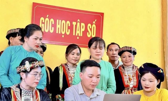 Lào Cai: Đẩy mạnh chuyển đổi số, bảo vệ nền tảng tư tưởng của Đảng