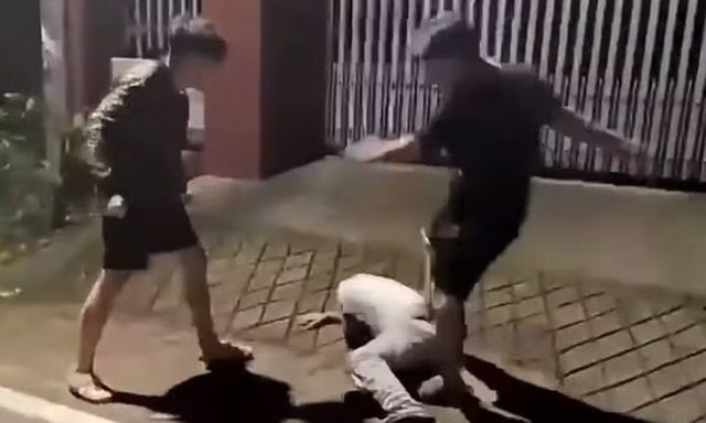 Xác minh clip nam thanh niên thiểu năng bị đánh hội đồng gây phẫn nộ
