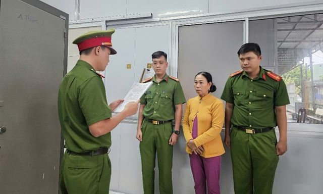 Pháp luật 24h: Người phụ nữ lái tàu tông nạn nhân tử vong rồi bỏ trốn