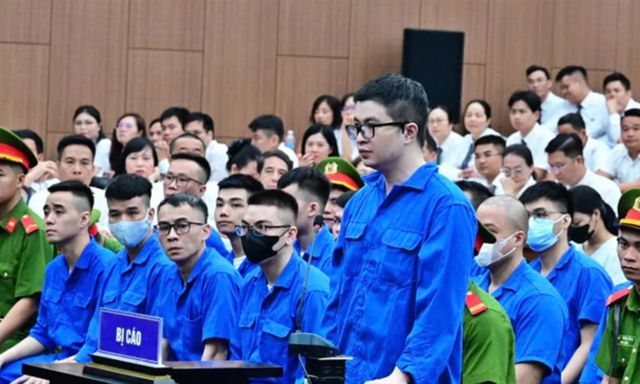 Bố mẹ Mr Pips khai chuyện cất giữ hàng trăm tỷ đồng, xin giám định tâm thần cho con