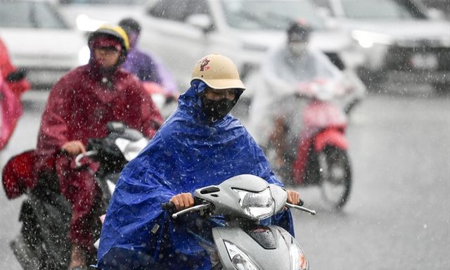 Thời tiết ngày 30/10: Bắc Bộ nhiều nơi mưa to, Nam Bộ mưa tập trung vào chiều tối