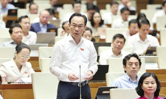 Từ năm học 2028-2029 sẽ cung cấp miễn phí sách giáo khoa cho học sinh