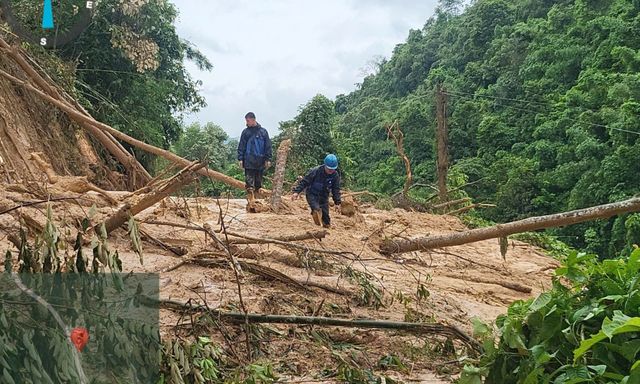 VNPT chia sẻ khó khăn, hỗ trợ gói cước di động cho khách hàng vùng lũ