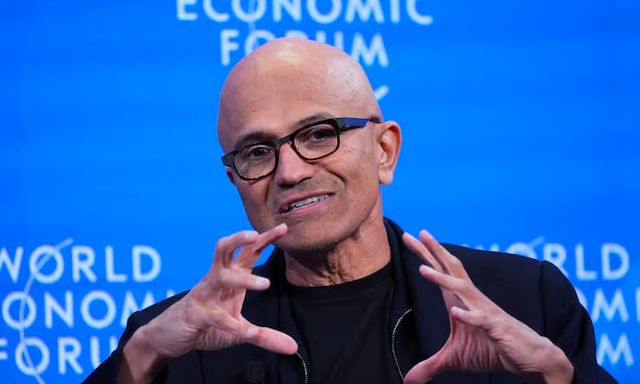 Lương năm 2024 của CEO Microsoft Nadella tăng sốc tới 63%