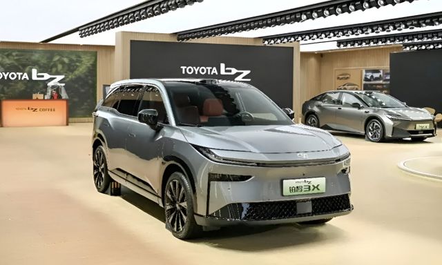 SUV điện Toyota bZ3X đạt kỷ lục 10.000 xe giao tới khách hàng chỉ sau 1 tháng