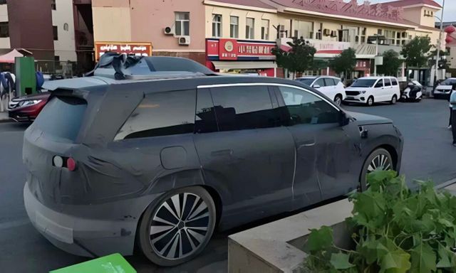 SUV cỡ lớn BYD Dynasty bị phát hiện trên đường, dự kiến ra mắt vào cuối năm 2025