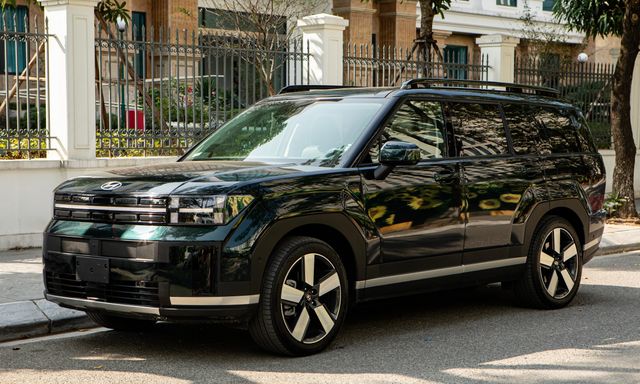 SUV gia đình 7 chỗ tầm giá 1 tỷ đồng: Vì sao Santa Fe là lựa chọn cân bằng nhất?