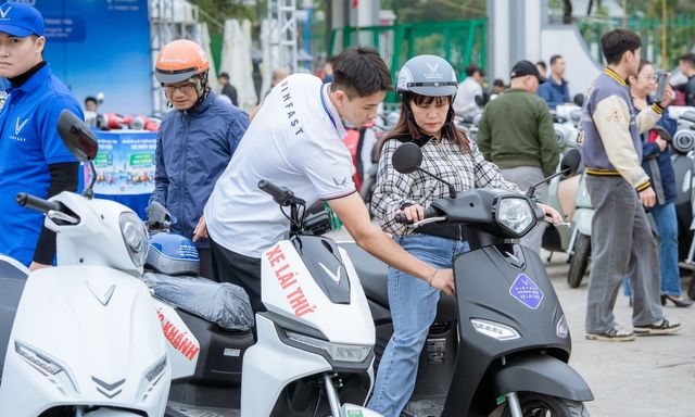 Xe máy điện Vinfast lập kỷ lục doanh số 