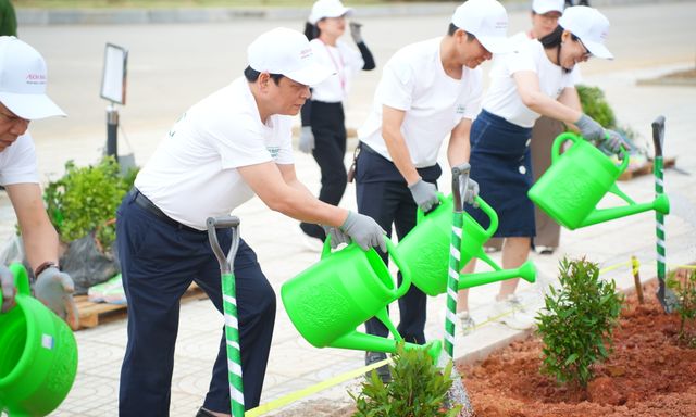 Trước khi bán hàng, AEON trồng cây: Gần 5.000 cây xanh và một thông lệ 35 năm tuổi