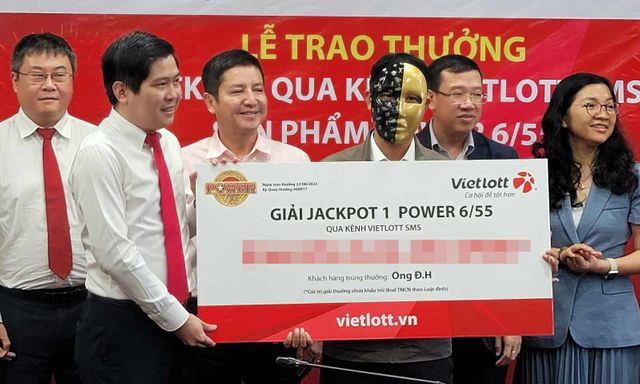 Người trúng số Vietlott gần 345 tỷ đồng thực nhận về bao nhiêu sau khi đã trừ thuế theo quy định mới nhất?