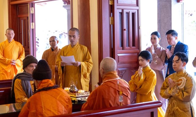 Điều đặc biệt trong đám cưới của Phương Nhi – Minh Hoàng: Chọn nghi lễ ít người trẻ dám làm