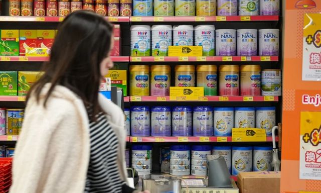 Lộ diện thêm các hãng sữa hàng đầu thế giới nhập nguyên liệu từ công ty ở Vũ Hán: Ai sẽ là nạn nhân tiếp theo?