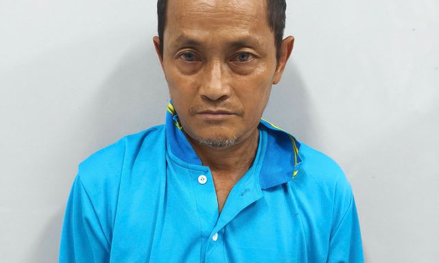 Tạm giữ bảo vệ trường tiểu học nhiều lần hiếp dâm học sinh