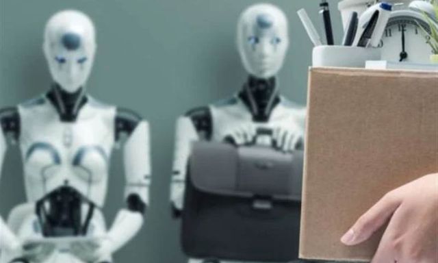 AI có thể “xóa sổ” hơn 9,3 triệu việc làm tại Mỹ: Đây là nhóm ngành dễ bị hạ gục, đối diện nghịch lý càng giỏi càng dễ mất việc!