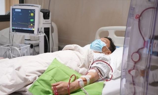 Hơn 340.000 bệnh nhân chạy thận Nhật Bản hoảng sợ tột cùng trước nguy cơ cạn kiệt vật tư y tế