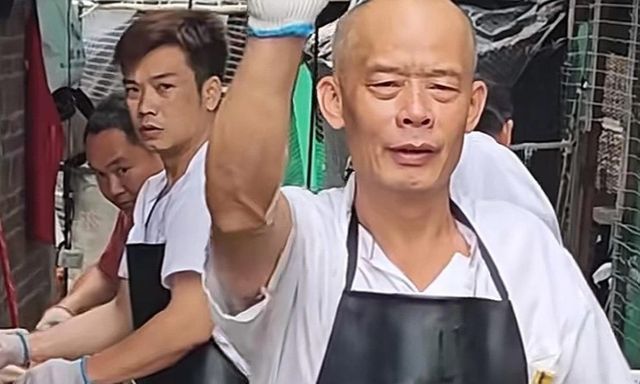 Ông chủ quán lẩu kiếm 20 triệu mỗi ngày đuổi không hết khách, công khai chia sẻ kinh nghiệm 30 năm làm nghề: Bí quyết không nằm ở công thức