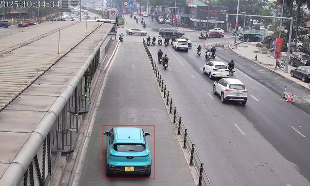 Thành phố chưa đưa vào vận hành “camera AI phạt nguội” giao thông