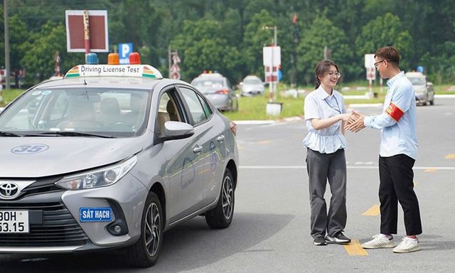 Hàng triệu người dân chú ý: Dự kiến thay đổi lớn trong kỳ thi bằng lái xe, nhiều người nói “độ khó giờ không kém thi đại học”