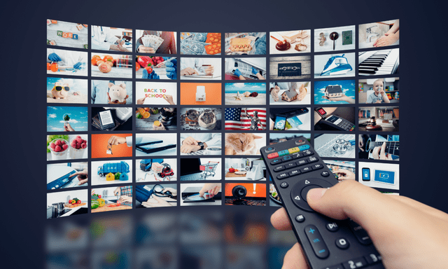 TV đã thay đổi đến mức nào sau 45 năm, từ màn hình nhận tín hiệu đến thiết bị chạy AI?