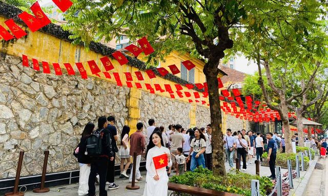 Du lịch Hà Nội ‘bùng nổ’ doanh thu trên 4,5 nghìn tỷ đồng dịp Quốc khánh 2/9, các tỉnh thành khác cùng 