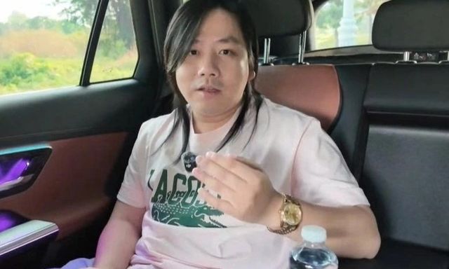 Từng tuyên bố “tiền nhiều xài không hết”, Khoa Pug bất ngờ thông báo về tình hình tài chính hiện tại