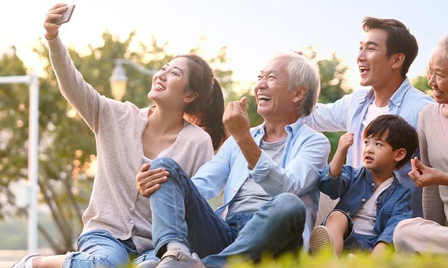 Gia đình GIÀU CÓ bắt đầu từ điều rất nhỏ: 4 việc con làm cùng bố mẹ nhưng nhiều người bỏ quên