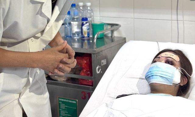 “Làm đẹp cấp tốc” sát Tết, ngậm trái đắng: Hoại tử mũi, biến dạng mặt vì tiêm filler trôi nổi