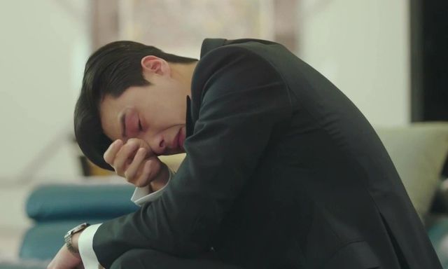 Chỉ người EQ thấp mới hỏi những câu này: 9 câu nói khiến không khí ngày Tết tụt mood tức thì