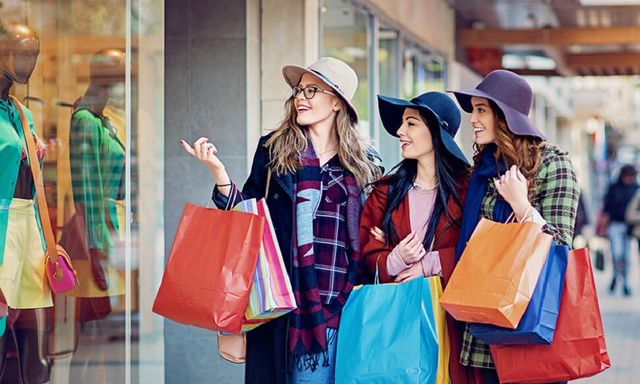 Nhìn cách tiêu tiền là biết EQ cao hay thấp: 5 khoản chi tiết lộ rất rõ