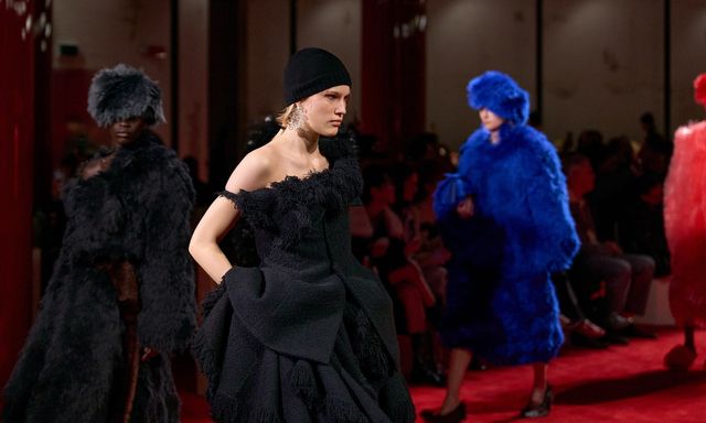 Bottega Veneta Thu - Đông 2026: Xa xỉ của một cái ôm 