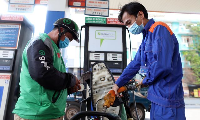 Xăng dầu tăng giá: 6 cách chạy xe giúp tiết kiệm tới 20% nhiên liệu nhiều tài xế chưa biết