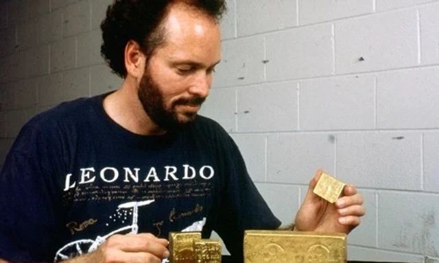 Ngồi tù 11 năm vì tìm ra kho báu 3 tấn vàng dưới đáy đại dương nhưng nhất quyết không tiết lộ vị trí