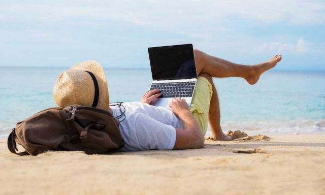 35 tuổi nghỉ hưu với tài sản hơn 70 tỷ đồng, cựu nhân viên công ty công nghệ tiết lộ: Cứ đầu tư 2 KÊNH này, đảm bảo thắng lớn!