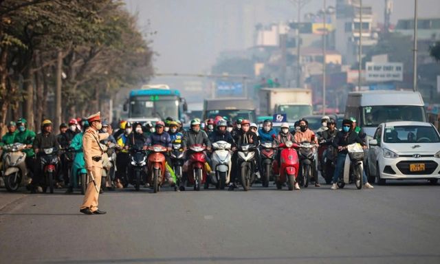 Hà Nội không cấm ô tô, xe máy xăng trong toàn bộ Vành đai 1 từ ngày 1/7