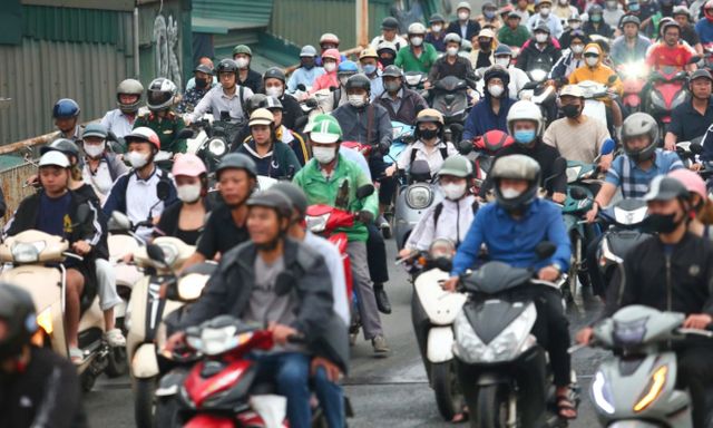 Hà Nội, TP.HCM sẽ kiểm định khí thải xe máy từ 1/7/2027: Hướng dẫn chi tiết các mức khí thải theo quy định