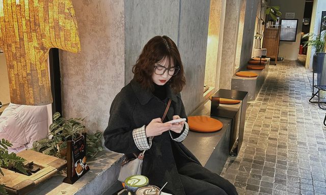 Từng “đốt tiền” không tiếc tay chi 80.000 đồng/ly trà sữa mỗi ngày, người Việt giờ thay đổi vì 2 NỖI LO lớn