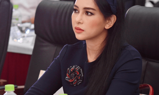 Những người mẹ quyền lực của giới siêu giàu Việt: Kinh doanh thành công, con cái cũng toàn gương mặt nổi tiếng