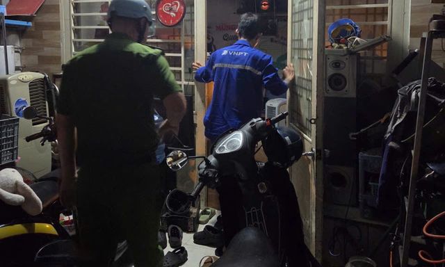 Hơn 200 cảnh sát đồng loạt ập vào kiểm tra 9 nhà trọ, cơ sở lưu trú lúc 2h sáng