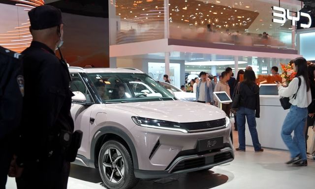 Sức mua giảm mạnh, thị trường ô tô Trung Quốc tiếp tục chìm trong ảm đạm 